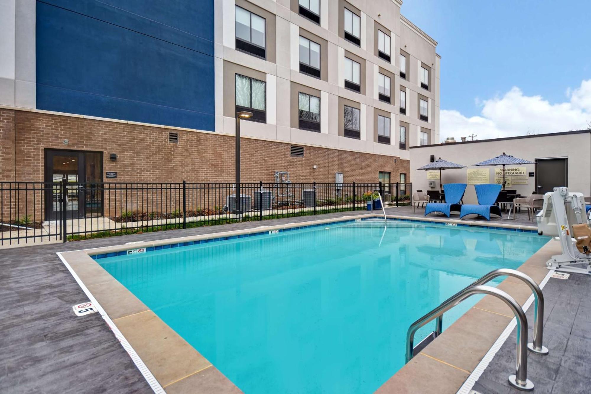 Hampton Inn Pleasant View מראה חיצוני תמונה